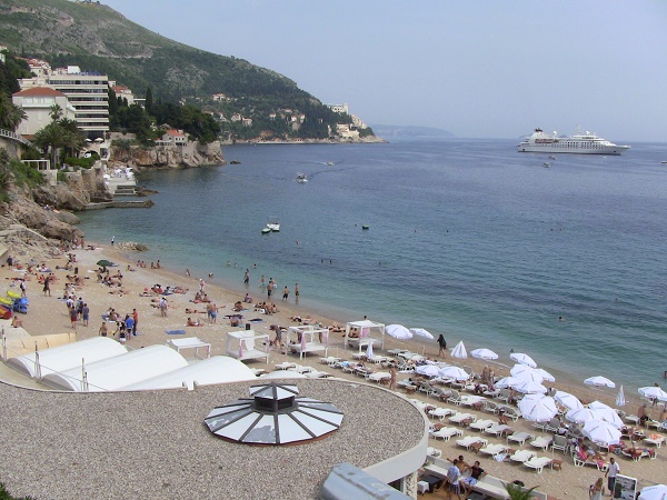 Banje_beach,_Dubrovnik,_Croatia